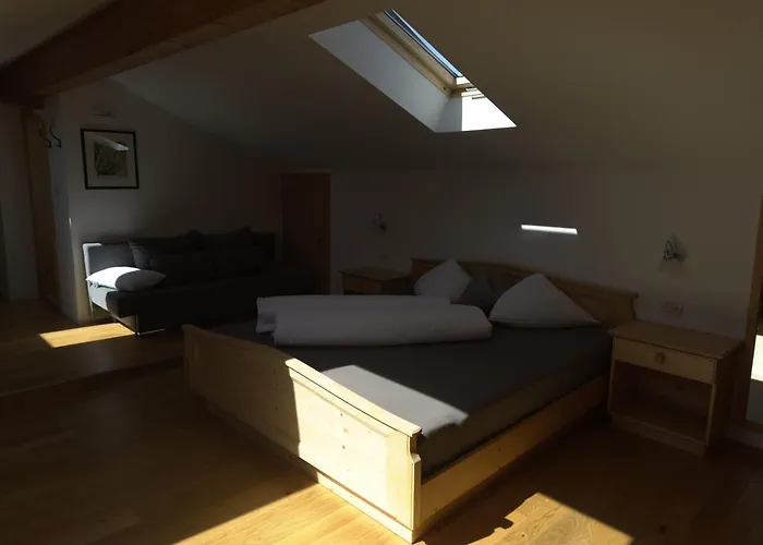 Garni Residence Trocker